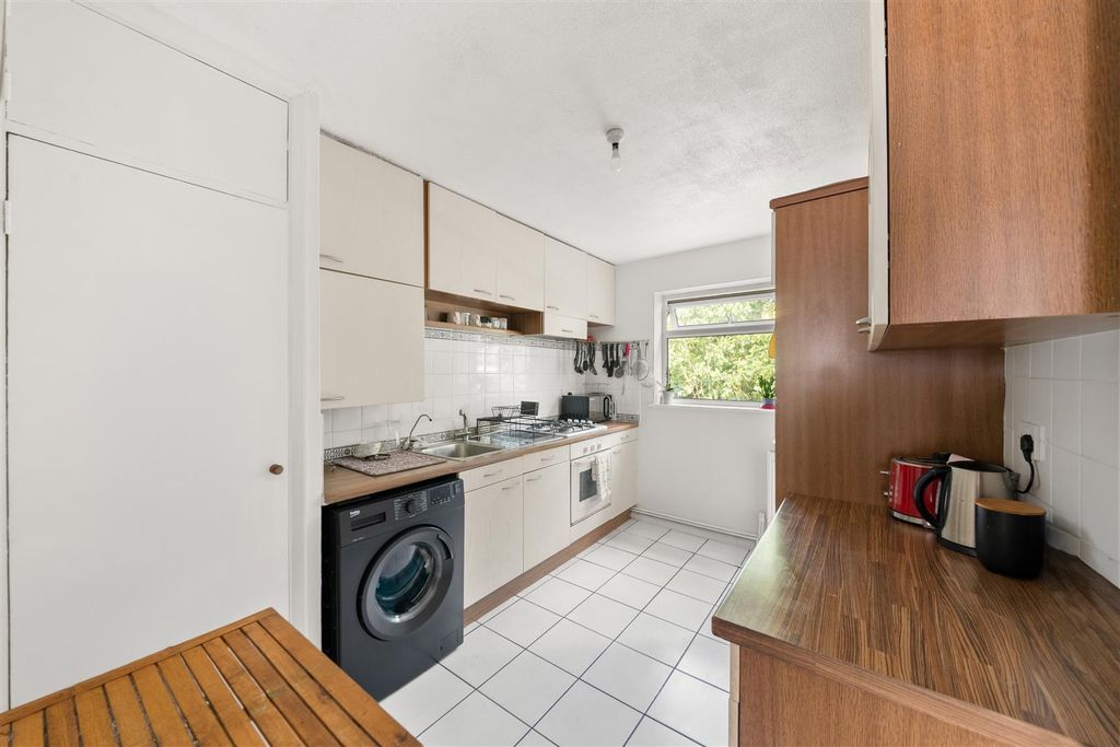Property photo 3 of 15 3