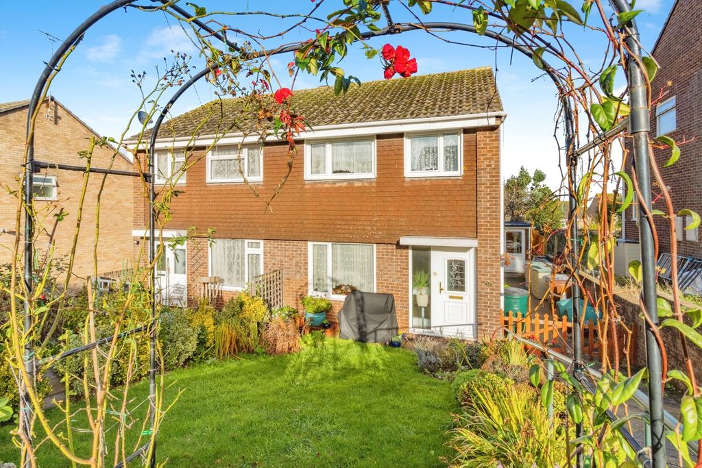 Property photo 1 of 18 Photo