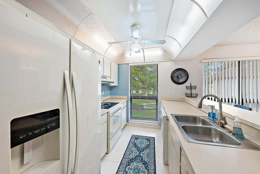Property photo 3 of 20 <Alttext/>