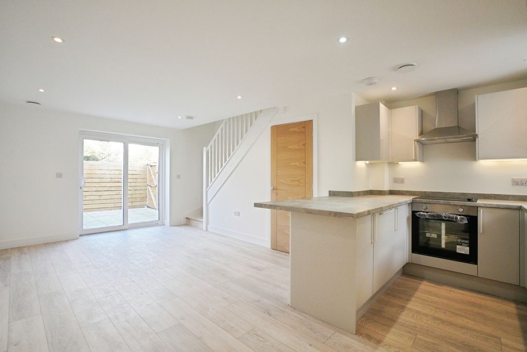 Property photo 2 of 15 Photo