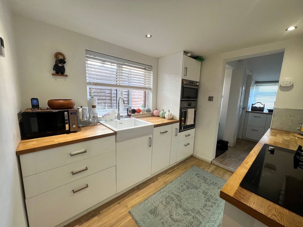 Property photo 2 of 10 Picture No. 06