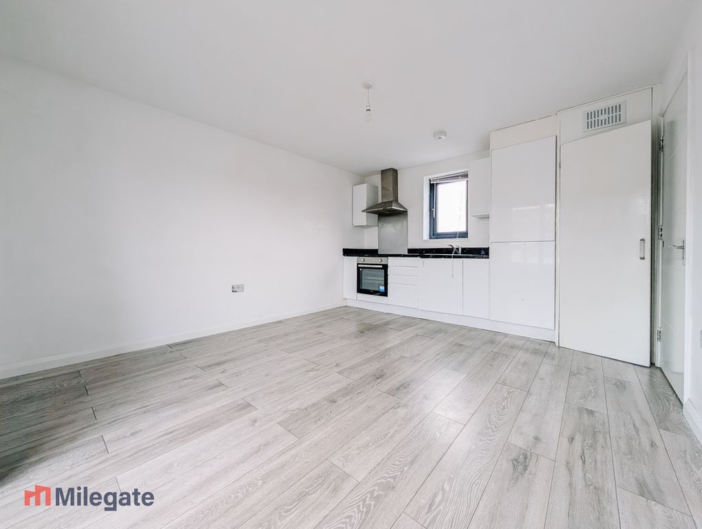 Property photo 3 of 6 Photo 3