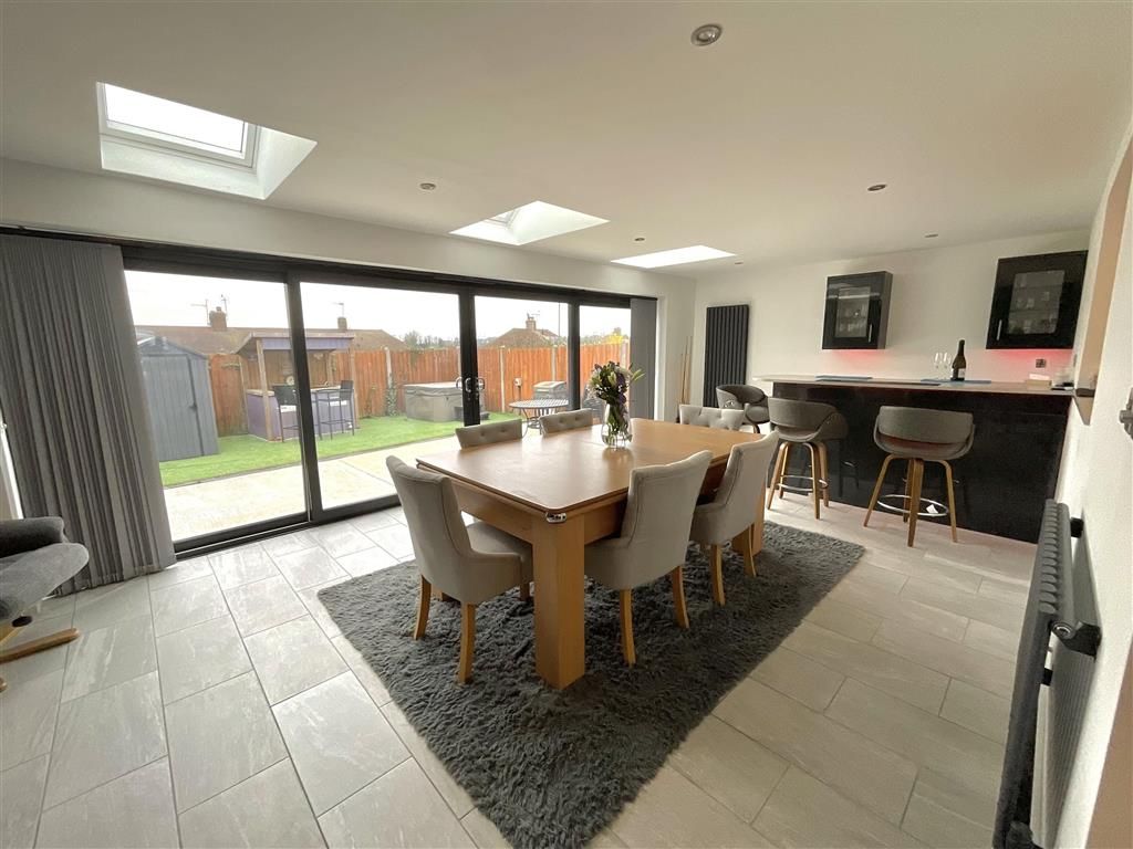 Property photo 1 of 9 Dining Area
