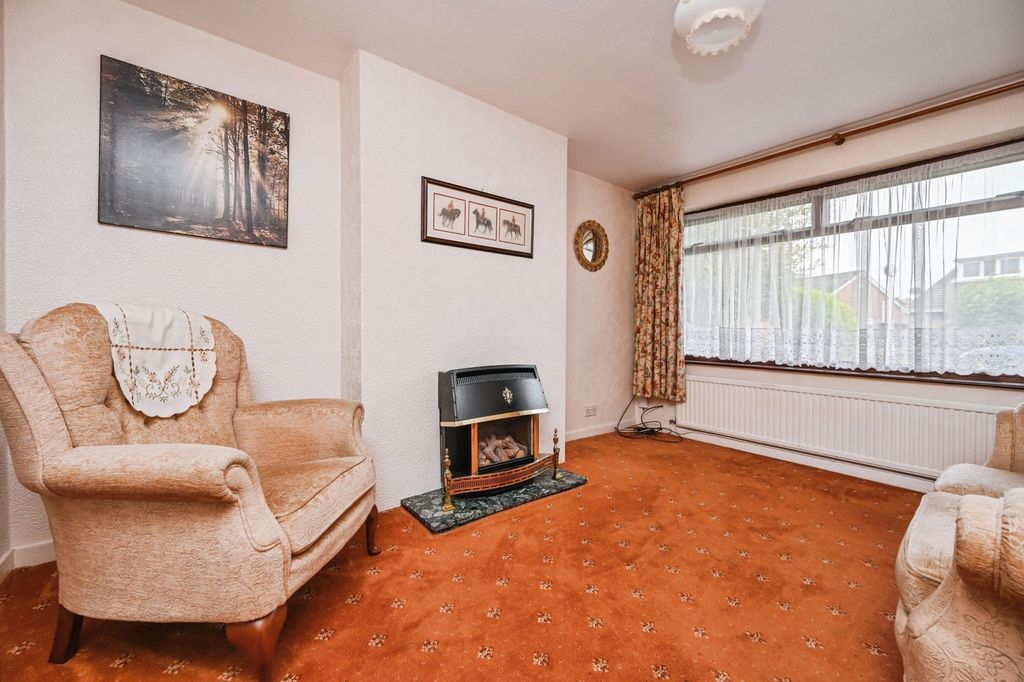 Property photo 3 of 18 Pbox-Img.Jpg