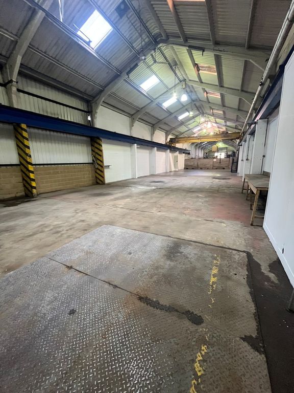 Property photo 2 of 3 Photo 4