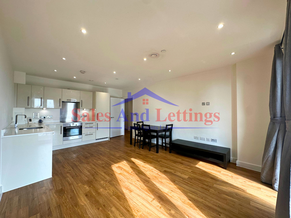 Property photo 2 of 9