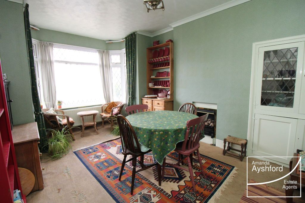 Property photo 2 of 27