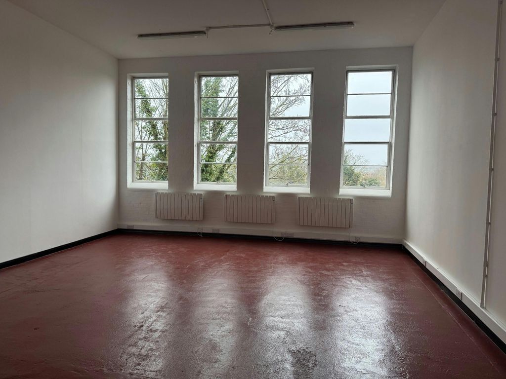 Property photo 2 of 2 S8 Internal.Jpg
