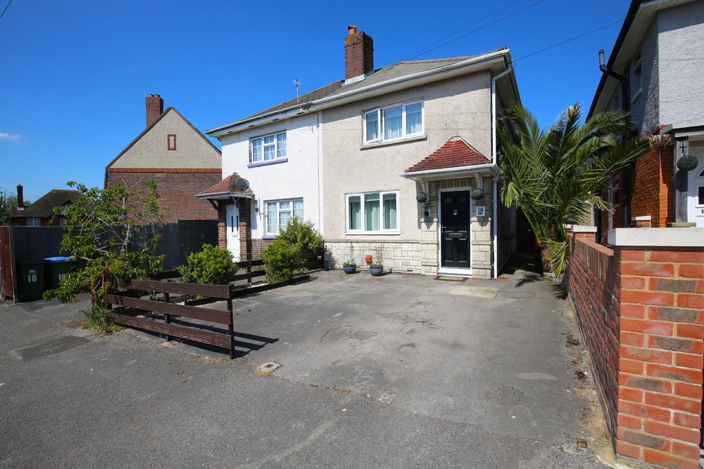 Property photo 1 of 11 Picture No. 14