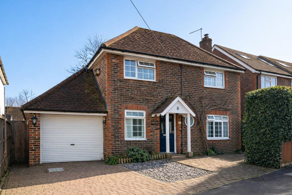 Property photo 1 of 26 Front.Png