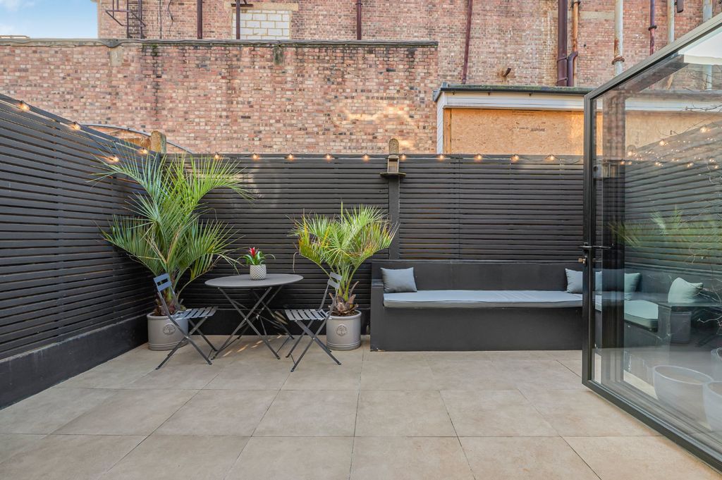 Property photo 3 of 18 Picture No. 25