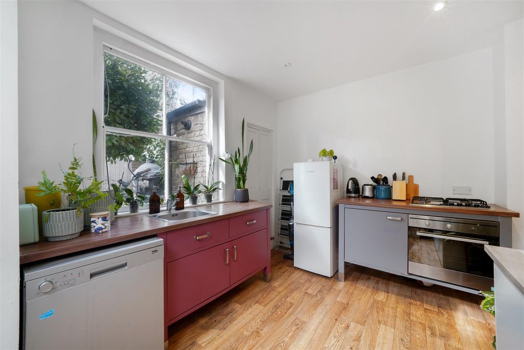 Property photo 3 of 10 Ravenslea Road - Lhgoodgcvikb79Tjy2Gn.Jpg