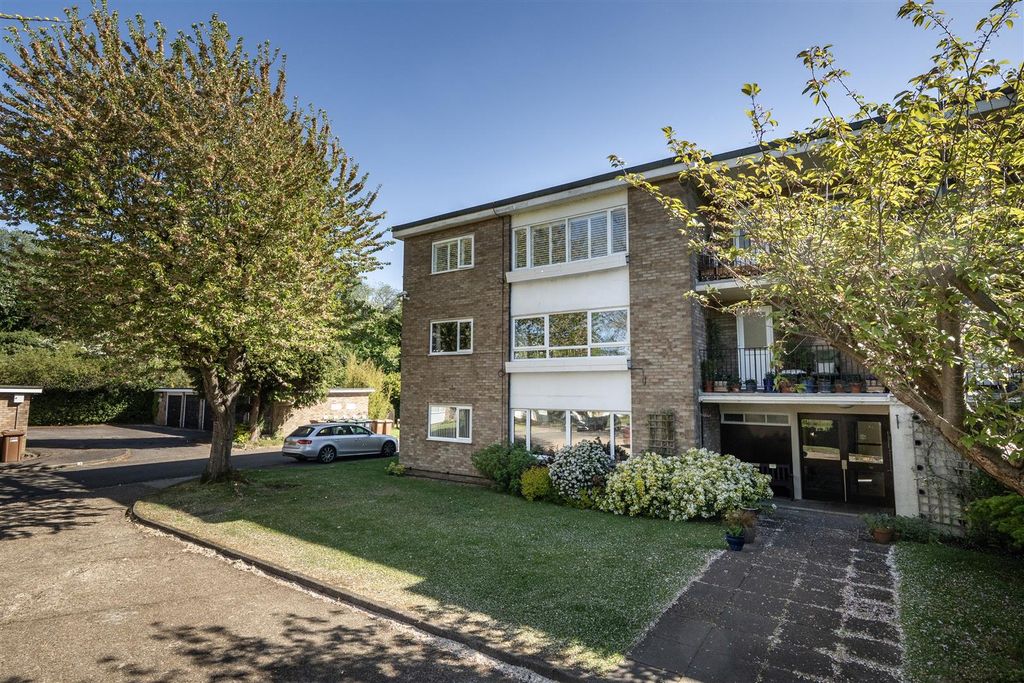 Property photo 1 of 8 Sycamore Road - Front.Jpg