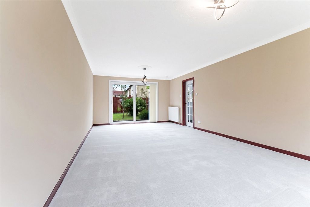 Property photo 3 of 27 Picture No. 03