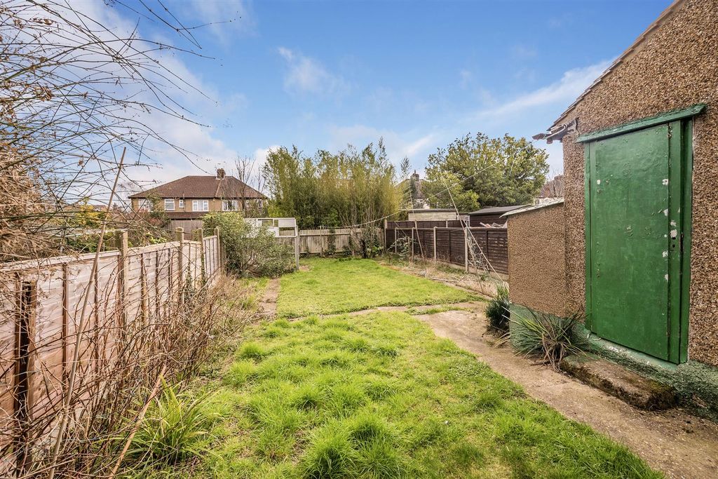 Property photo 2 of 12 54141 Hi Res (2).Jpg