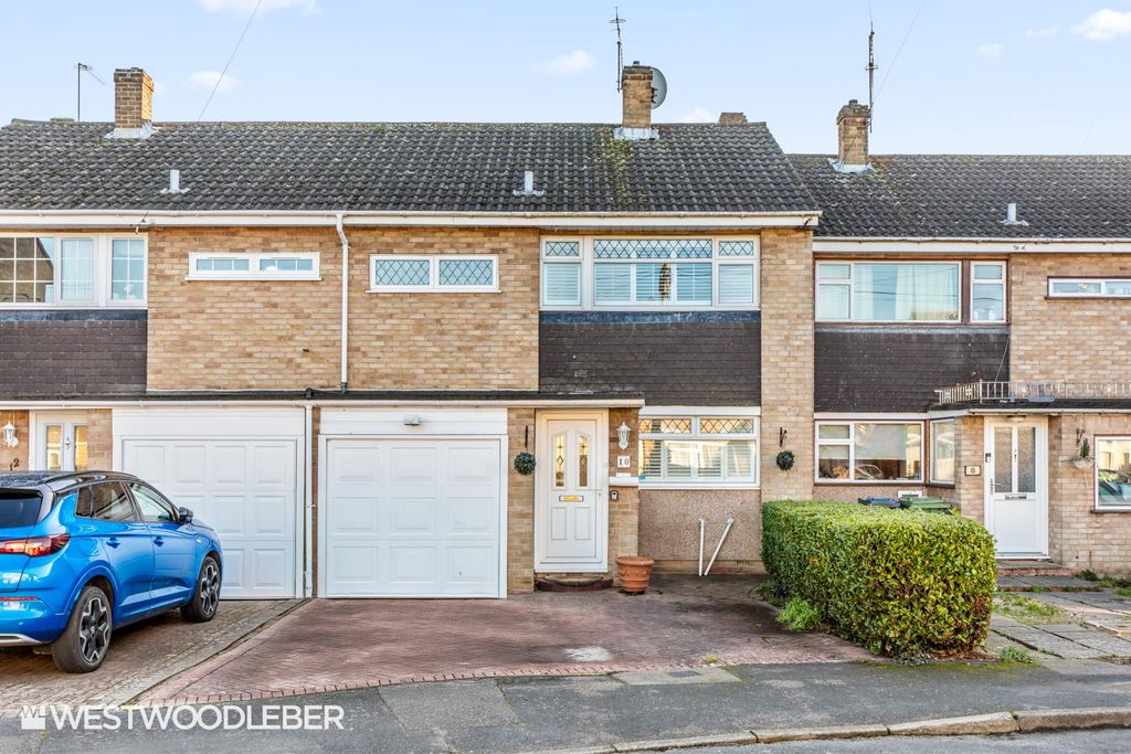 Property photo 1 of 15 Caxtonroad_15.Jpg