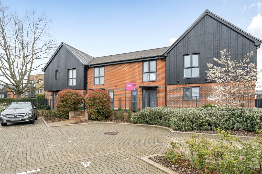 Property photo 2 of 23 Picture No. 09