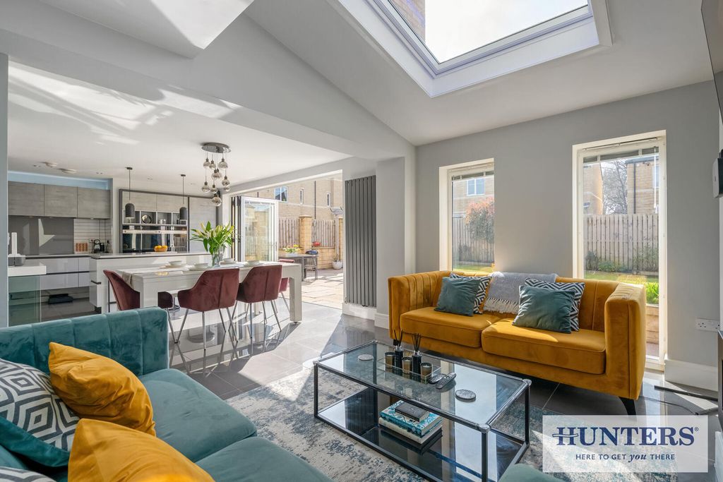 Property photo 2 of 26 Living Room