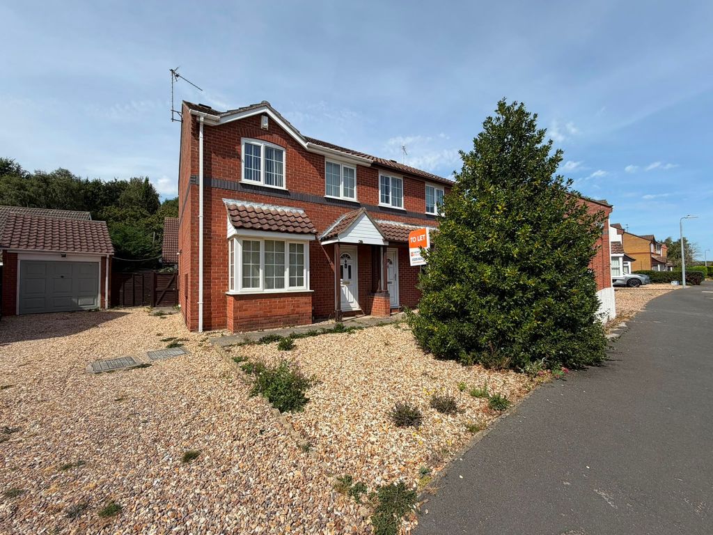 Property photo 1 of 28