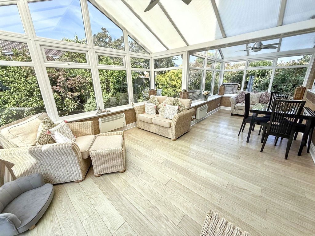 Property photo 3 of 26