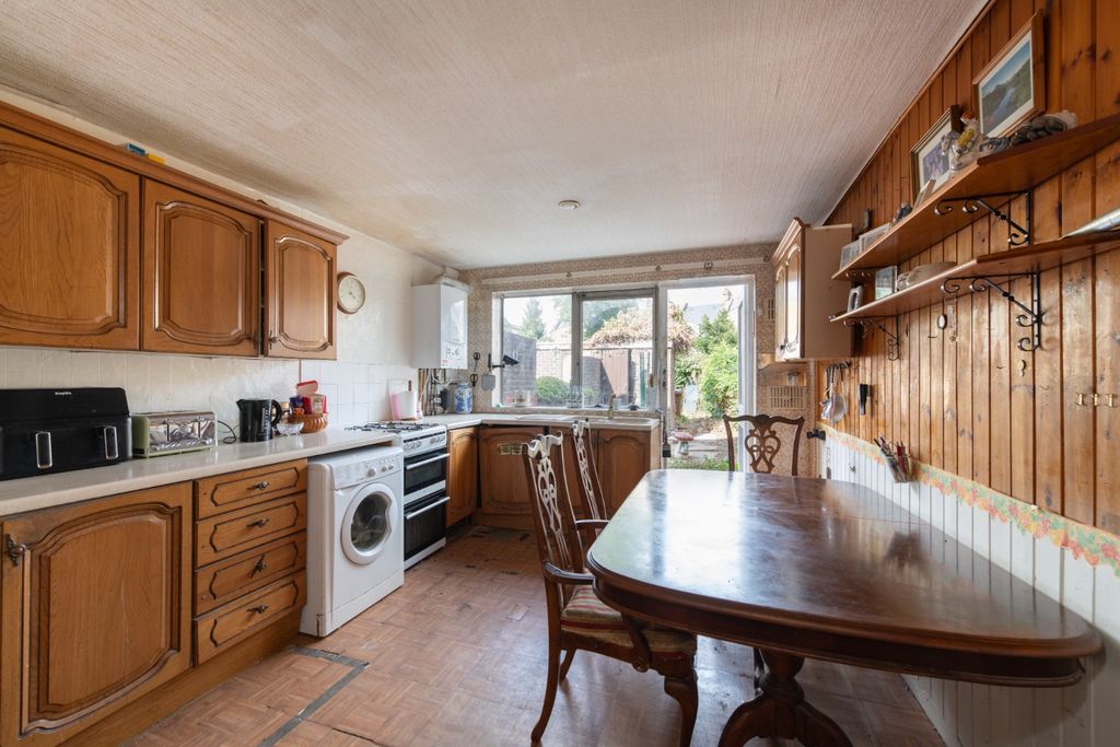 Property photo 3 of 20 5339492