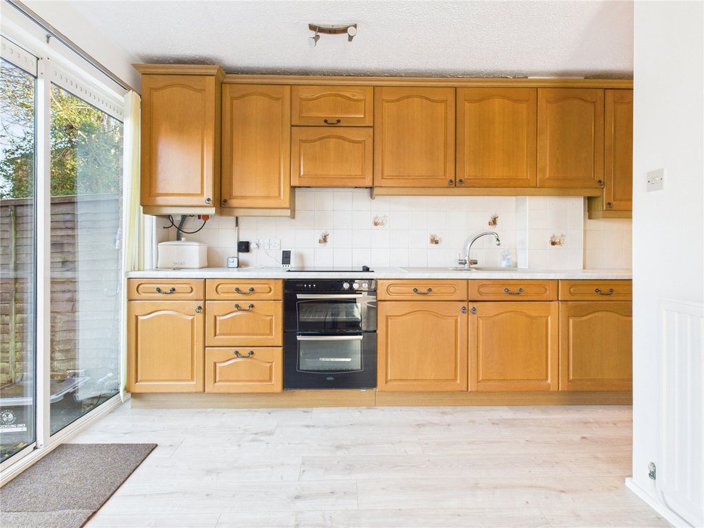 Property photo 3 of 20 Picture No. 33