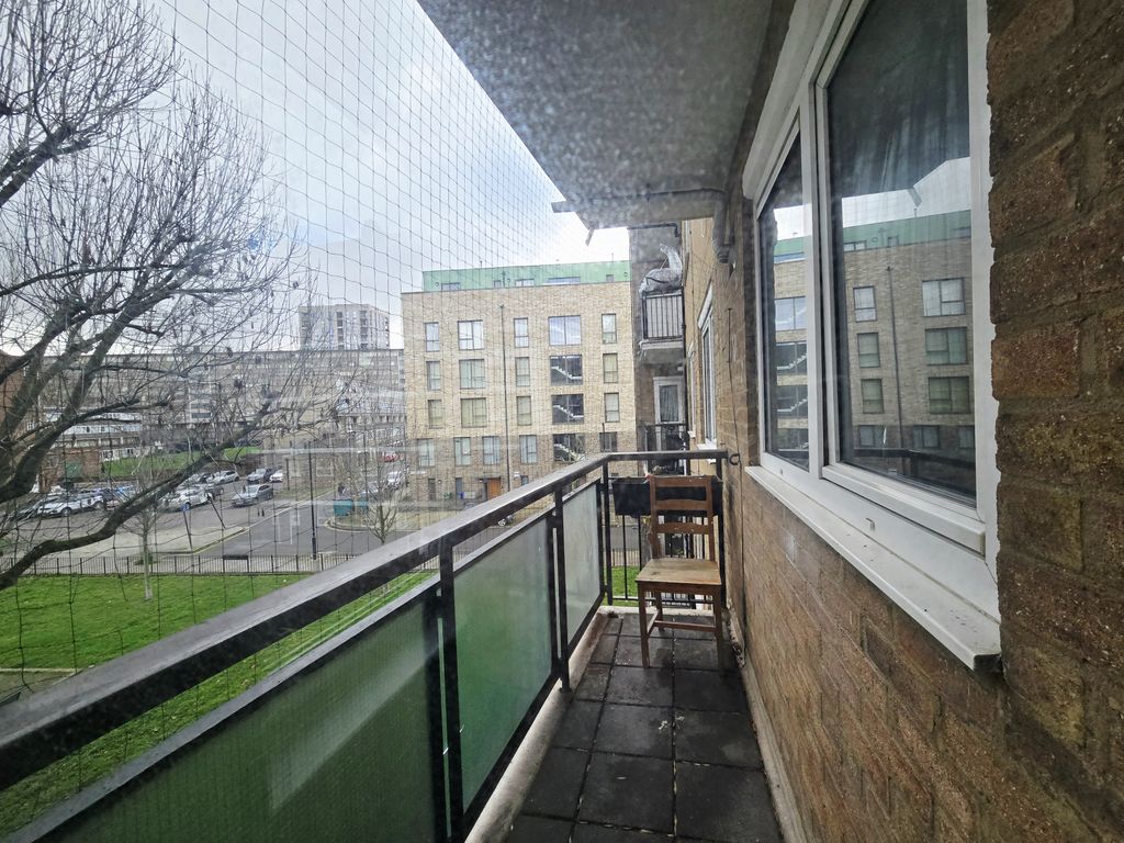 Property photo 3 of 9 Gallery