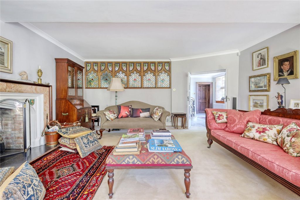 Property photo 3 of 36 Drawing Room