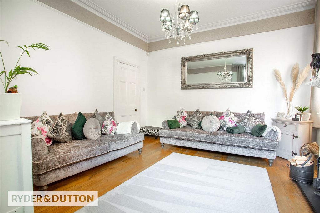 Property photo 1 of 43 Picture No. 24