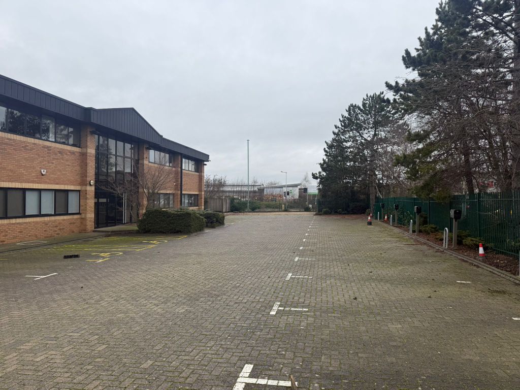 Property photo 1 of 9