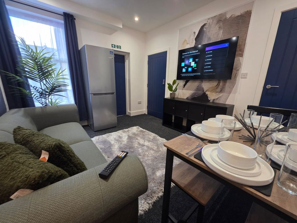 Property photo 1 of 14 Communal Pics 38 Dale Road (17).Jpeg