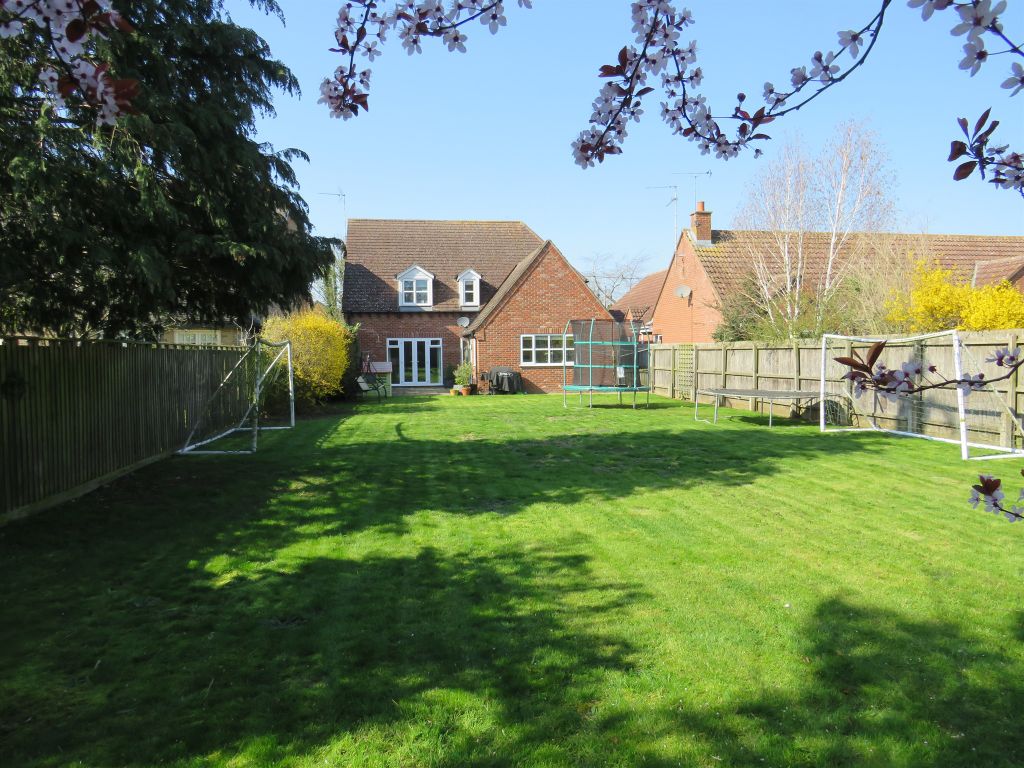 Property photo 2 of 24