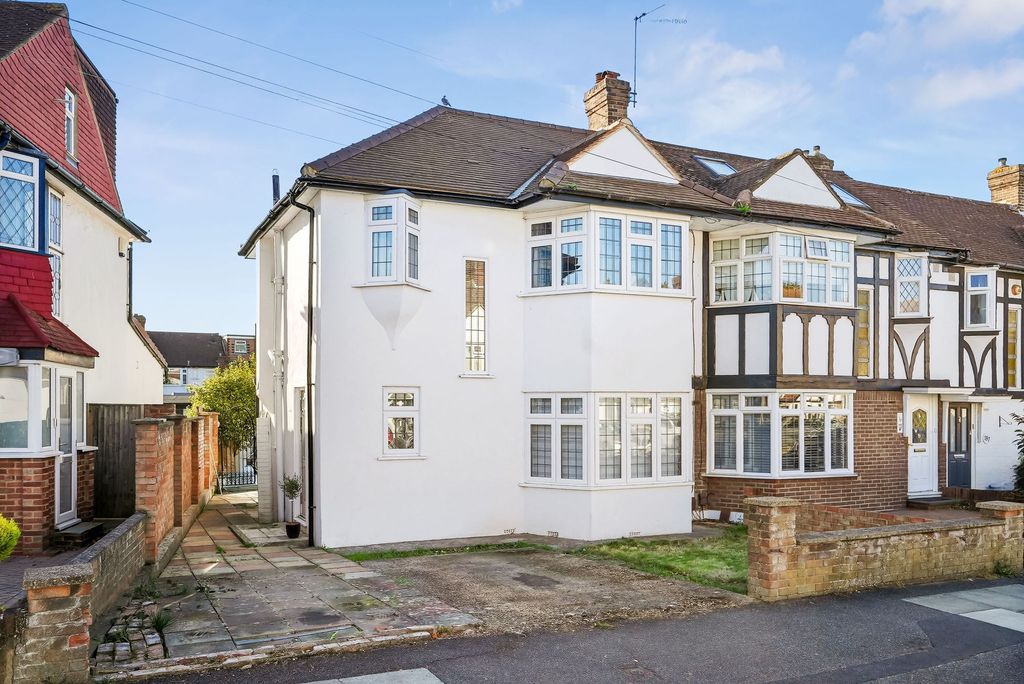 Property photo 1 of 13