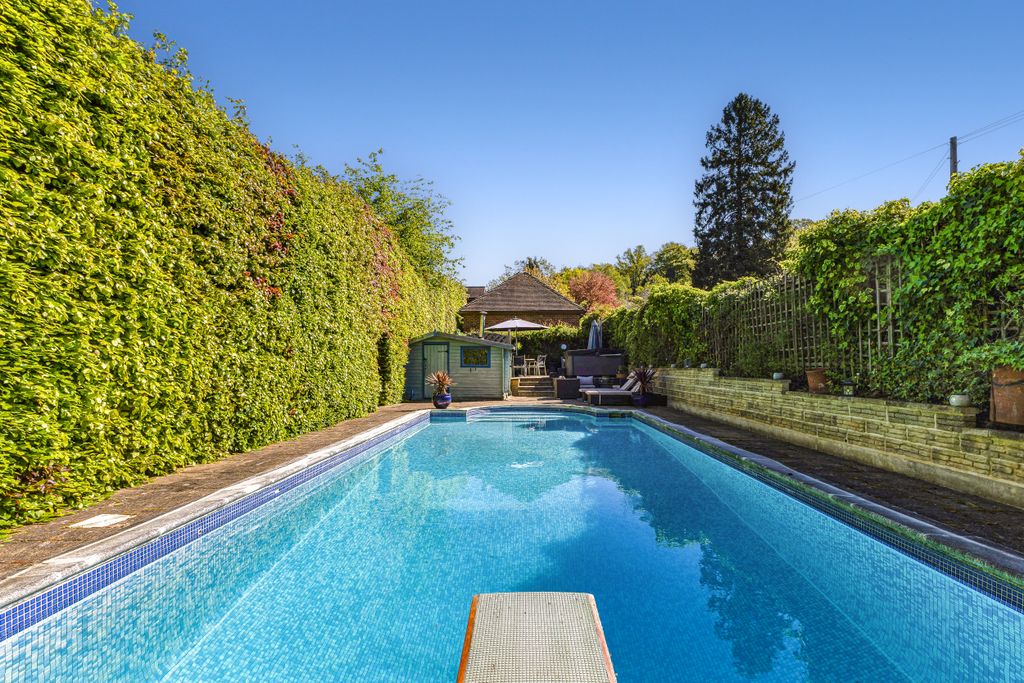 Additional image 29 of 5 bed detached house for saleRockfield Road, Oxted RH8
