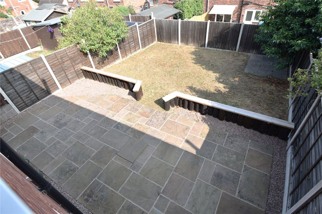 Property photo 2 of 16 Picture No. 05