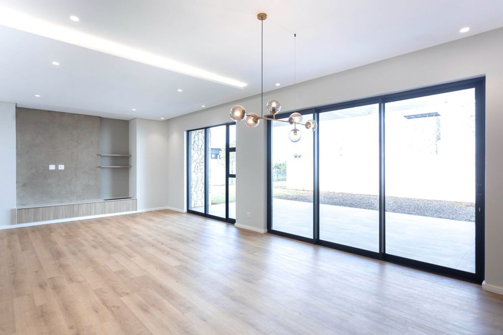 Property photo 3 of 28 1Pm1719536