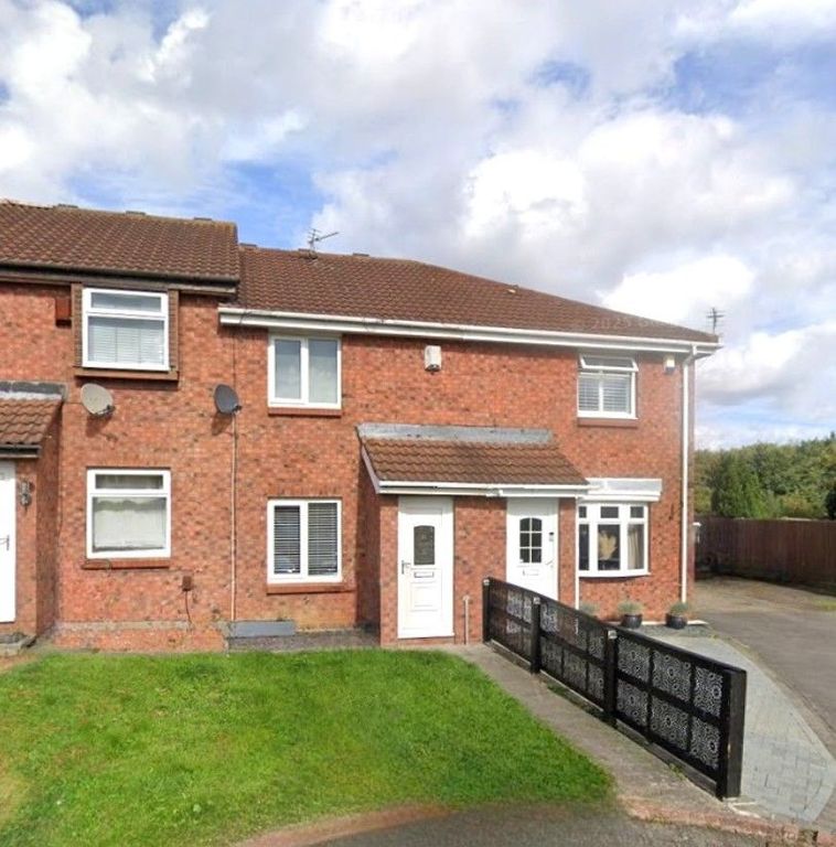 Property photo 1 of 8