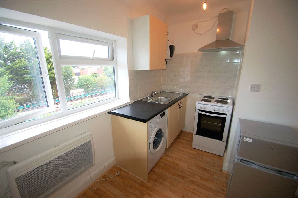 Property photo 2 of 6 Picture No. 02