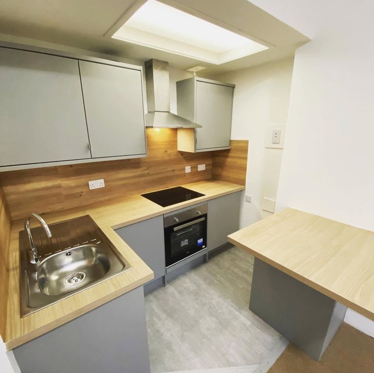 Property photo 1 of 4 Picture No. 05