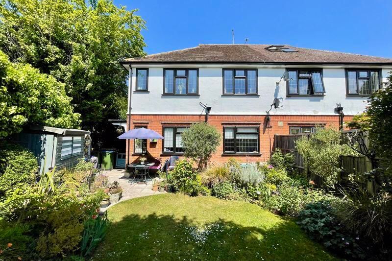 Property photo 1 of 12