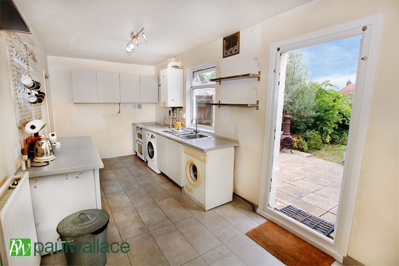 Property photo 3 of 13 Kitchen