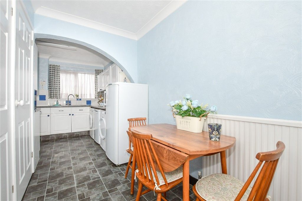 Property photo 2 of 10 Dining Area