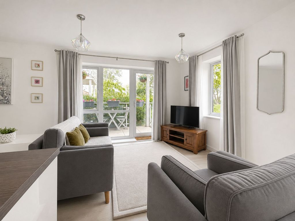 Property photo 3 of 13