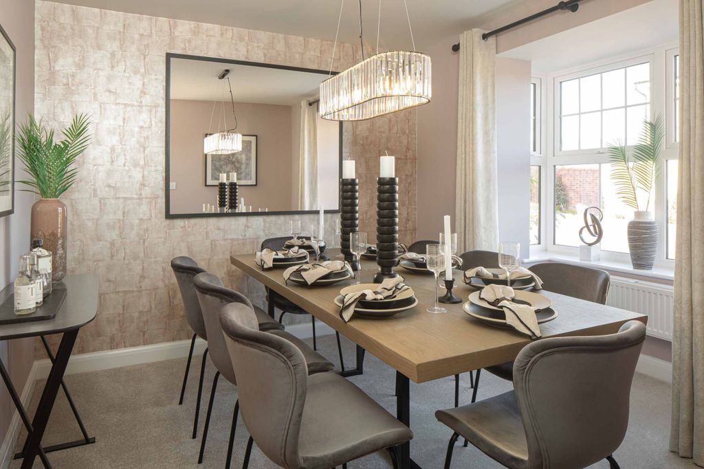 Property photo 3 of 7 Malvern Dining Room, Clipstone Park, H767601