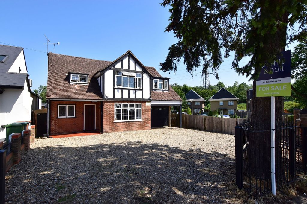 Property photo 1 of 41