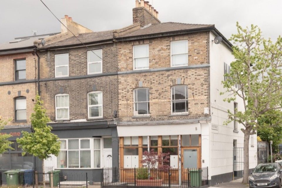 Property photo 1 of 20