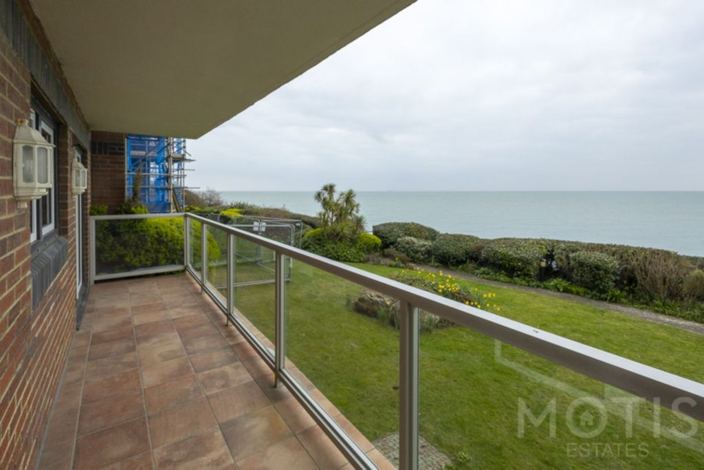 Property photo 3 of 18 Photo 17