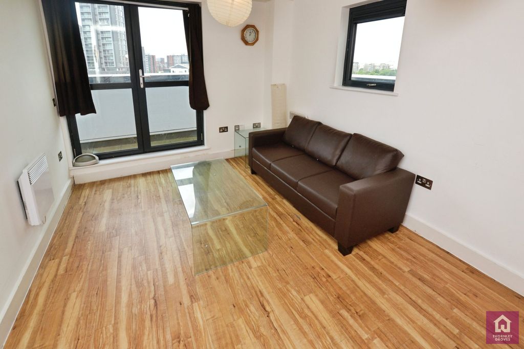 Property photo 3 of 10 Picture No. 31