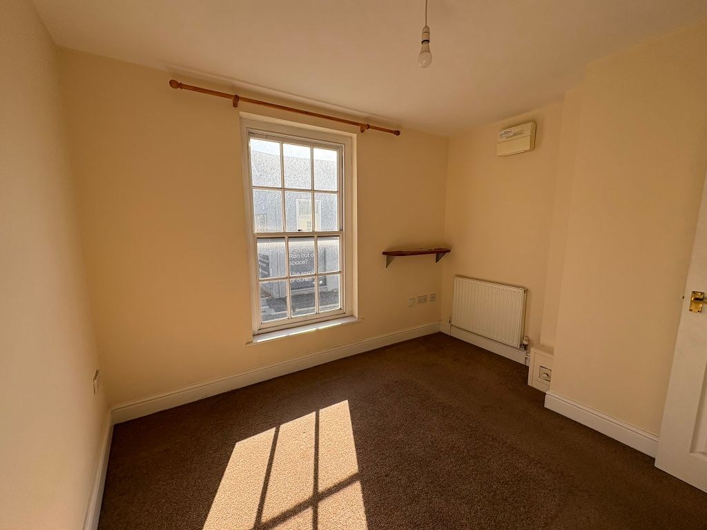 Property photo 3 of 7 Img_9949