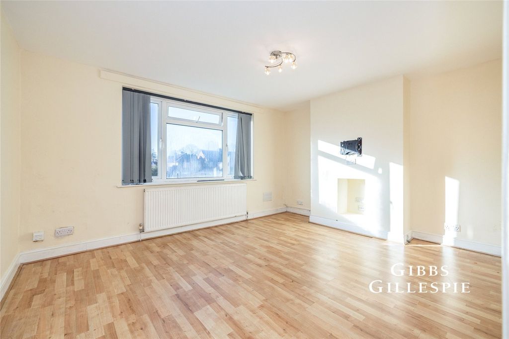 Property photo 3 of 35 Picture No. 26